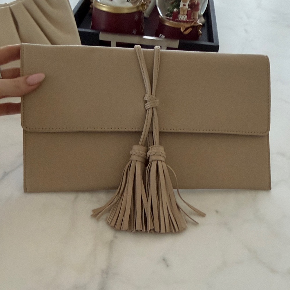 Lulu Tan Clutch with Tassel and detachable gold chain